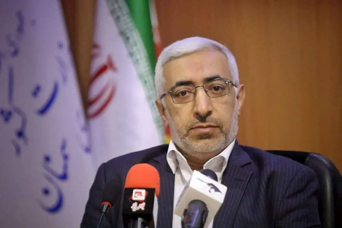 
مبلغ وام دریافتی کارمندان بورس لو رفت؛ بیشترین مبلغ وام به عشقی رسید!
