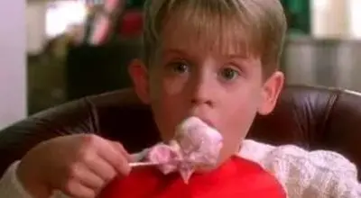 پشت صحنه باورنکردنی فیلم «تنها در خانه»/ویدیو 