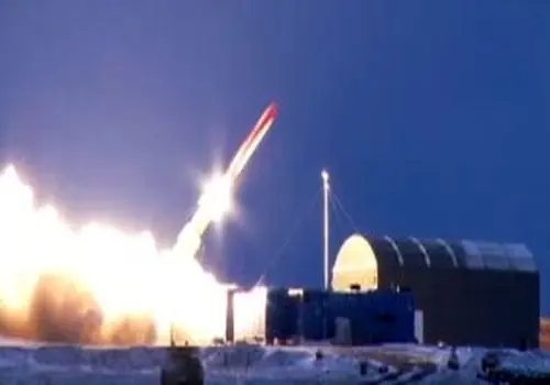 ادعای عجیب روسیه: این موشک چند روز روی هوا می‌ماند؛آیا موشک "بوروِستنیک" روسیه یک بلوف تبلیغاتی است؟ + فیلم