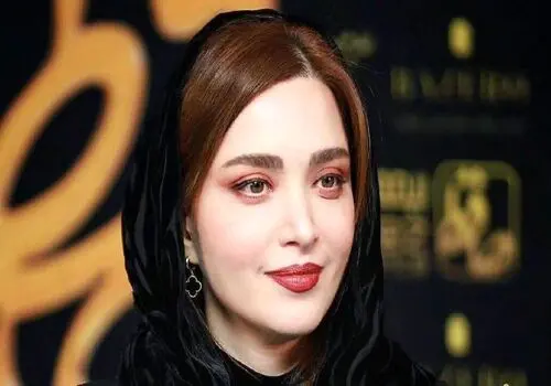 عکس جدید بهنوش طباطبایی با شعری از مولانا