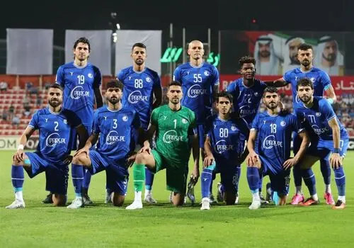 مربی استقلال حاجی شد+ عکس