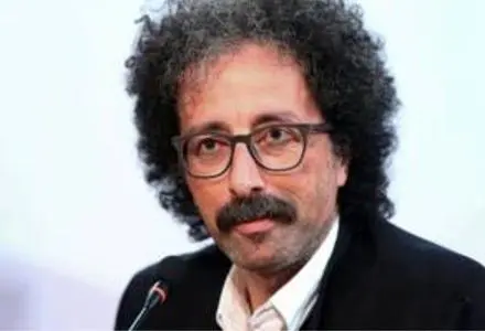 بابک خواجه‌پاشا، کارگردان سینما: وطن شرف است، شرف که نباشد دشمنت هم‌وطن است