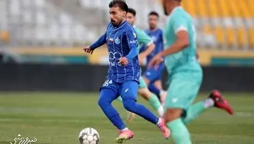  بازگشت گلزن استقلال در آستانه دیدار با شمس آذر +عکس