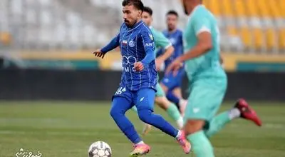  بازگشت گلزن استقلال در آستانه دیدار با شمس آذر +عکس