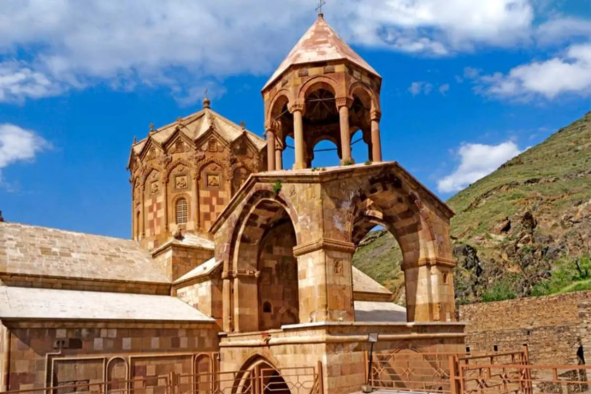 کلیساهای تاریخی تبریز نمادی از شکوه تاریخ ایران زمین