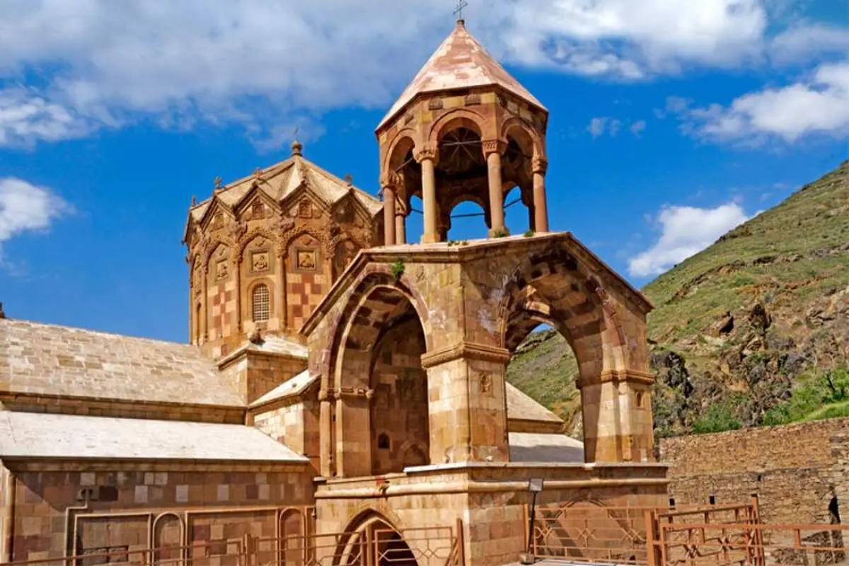 کلیساهای تاریخی تبریز نمادی از شکوه تاریخ ایران زمین