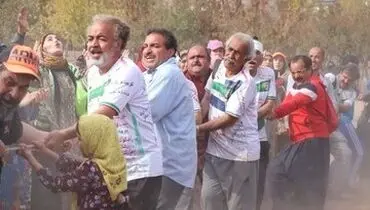 حضور بازیگر سریال «نون خ» در جمع هلال‌احمر+ فیلم
