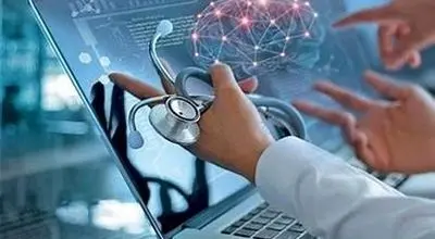 Freed AI؛ دستیار هوش مصنوعی که زمان را به پزشکان پس می‌دهد

