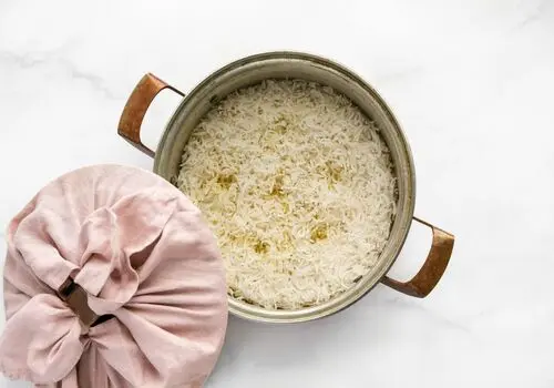 قیمت برنج وارداتی با محاصره دریایی و مشکلات گمرکی سر به فلک کشید