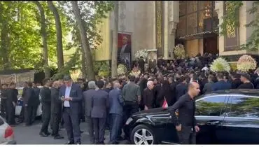 حضور گسترده مردم و شخصیت های برجسته در مراسم سومین روز درگذشت حاج علی‌اکبر انصاری