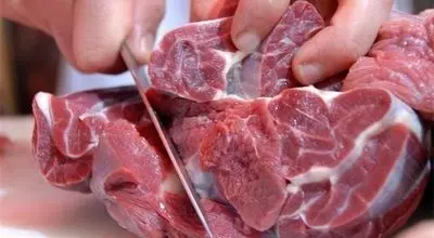 گوشت گوساله گران شد؛ جهش قابل‌توجه قیمت‌ها در بازار مصرف