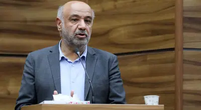 وزیر کار برای کارگران؛ کارگران بدون بیمه، مشمول حمایت بانک مرکزی می‌شوند