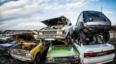 اسقاط روزانه ۸۸۰ خودرو در کشور