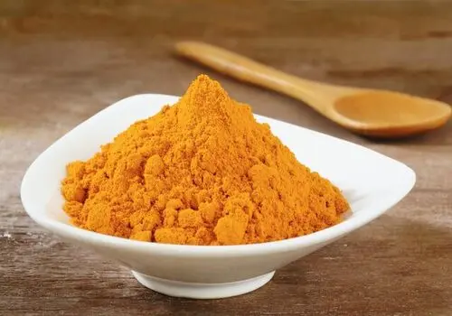فرق زردچوبه اصل و تقلبی در کمتر از ۳۰ ثانیه+ فیلم