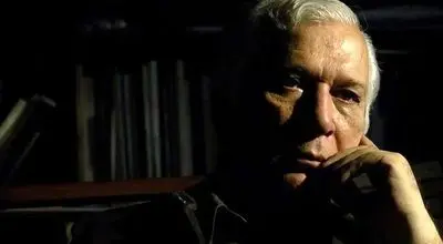 خسرو سینایی: خواستم به زندگی‌ام رنگ بدهم