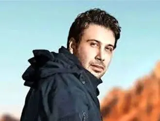 محسن چاوشی «زخمی آفتاب» را منتشر کرد/ صوت