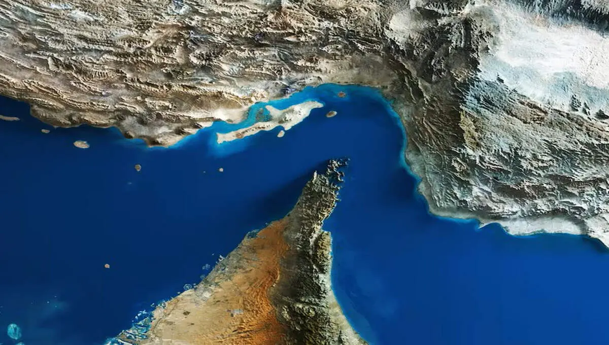 جزئیات طرح ۱۰ بندی مدیریت تنگه هرمز | رعایت نکردن قوانین این جریمه‌ها را به دنبال دارد