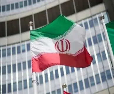 سفارت ایران: از حق برخورداری از انرژی صلح‌آمیز هسته‌ای کوتاه نمی‌آییم