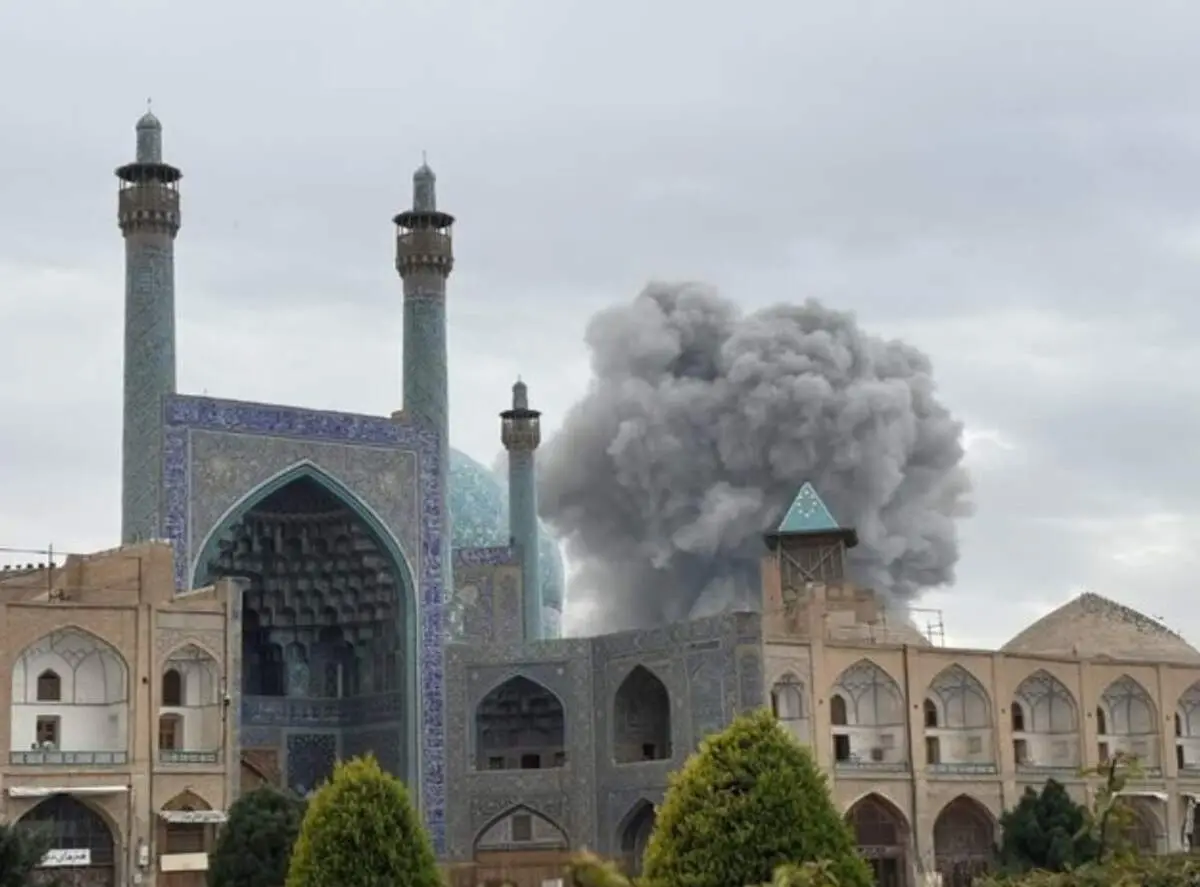 ارسال مستندات خسارت به مسجد امام به یونسکو