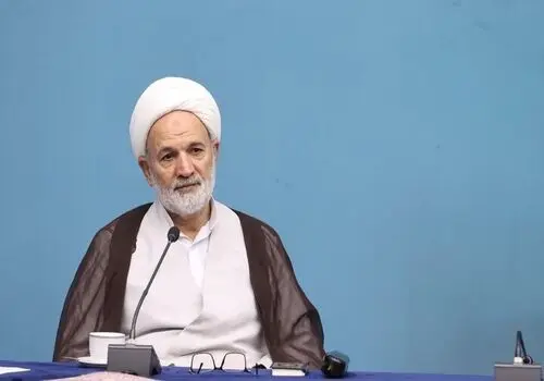  این کلاشینکف سال‌ها همراه رهبری بود + فیلم