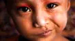 تحقیر یک کودک آسیایی توسط خانواده هلندی+ فیلم