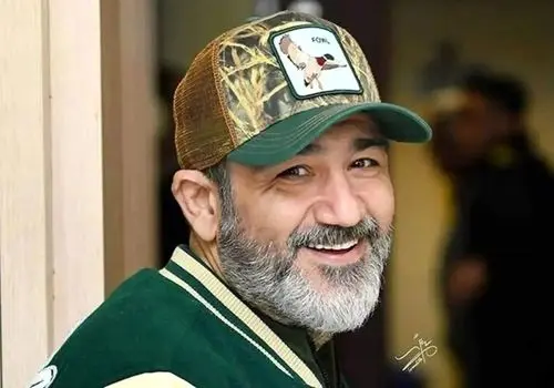 لحظه باورنکردنی سقوط مهران غفوریان از بالای دکور یک برنامه + فیلم