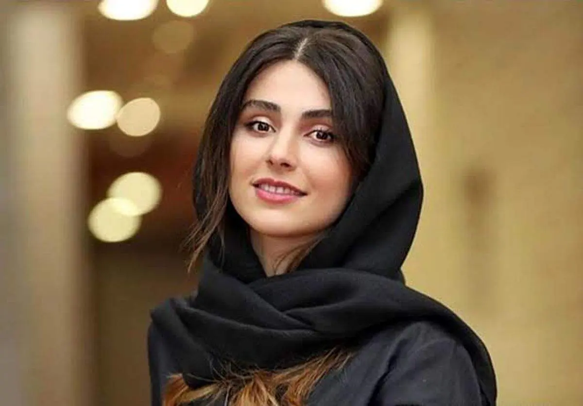 عکس مرموز لاله مرزبان