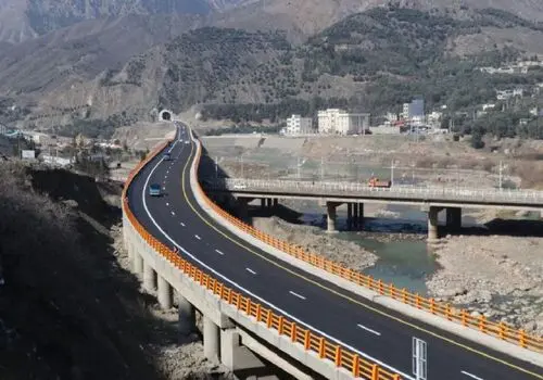 حضور ۴۱ میلیون سهامدار در بورس