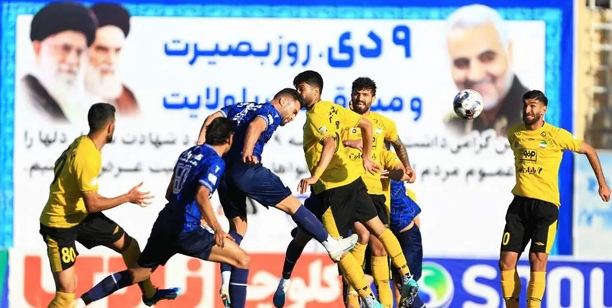 پوستر نوستالژیک گل‌گهر برای بازی مقابل چادرملو
