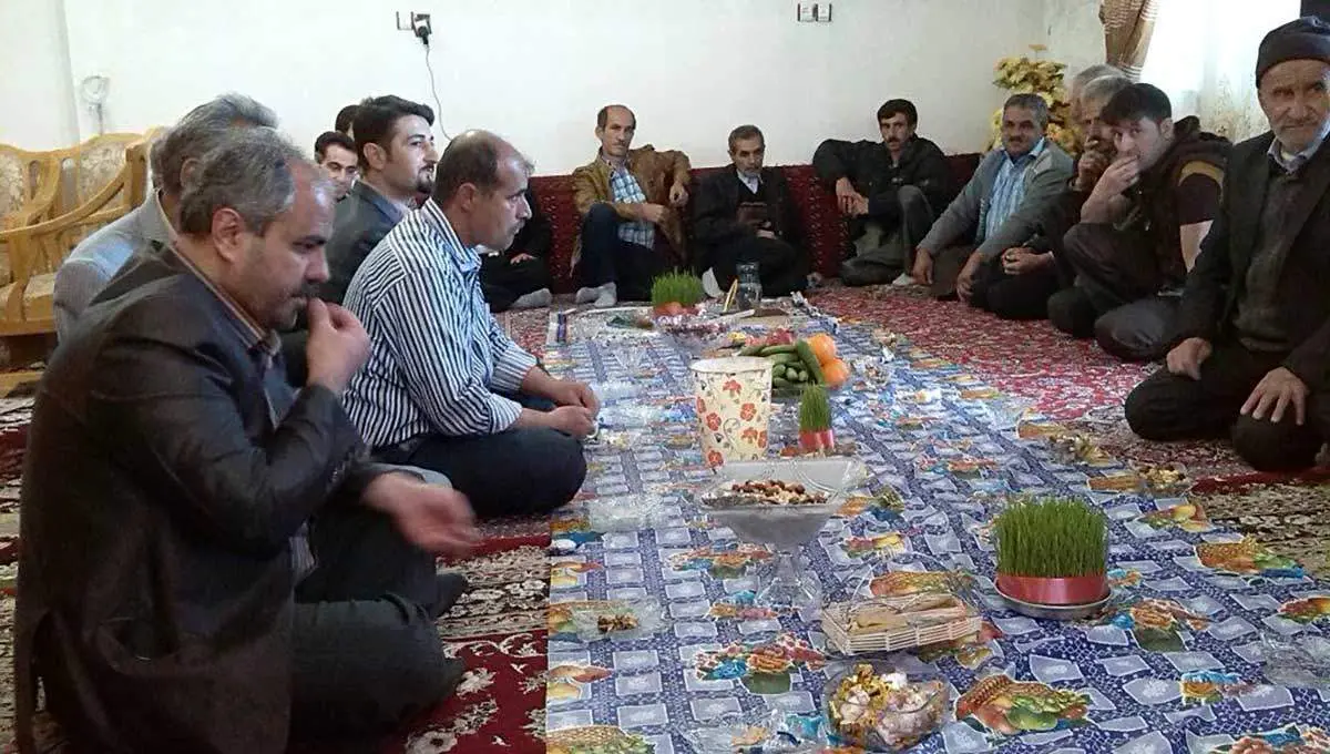 ماچ و بوسه در شب عید ممنوع شد!