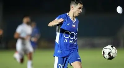 رقابت جذاب یاسر آسانی با سپاهانی محبوب