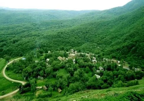 توسعه آموزش، توانبخشی، انرژی و گردشگری؛ دستاورد سفر مدیران گروه مالی گردشگری به استان کرمان
