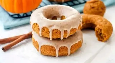 دونات کدو حلوایی ؛ ترکیب رنگ و طعم پاییزی برای شب یلدا
