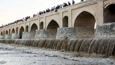 زاینده‌رود به دریا متصل شد