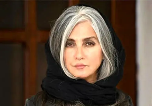 رویا جاوید باز هم با یک استایل شیک خودنمایی کرد