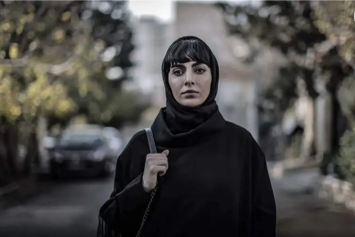 استایل شیک و قرمز مهشید جوادی غوغا کرد