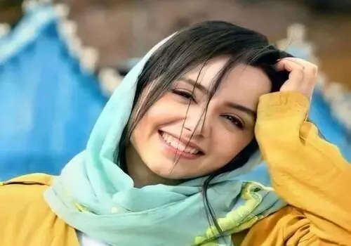 استایل تمام مشکی نگارِ سریال جان سخت و مریمِ سریال تاسیان!