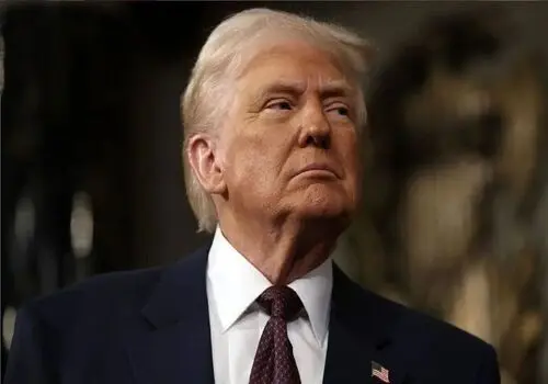 درخواست عجیب و غریب ترامپ از مردم: برای آمریکا دعا کنید
