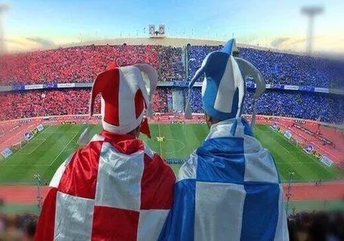 پرسپولیس پوستر جنجالی علیه استقلال را حذف کرد!

