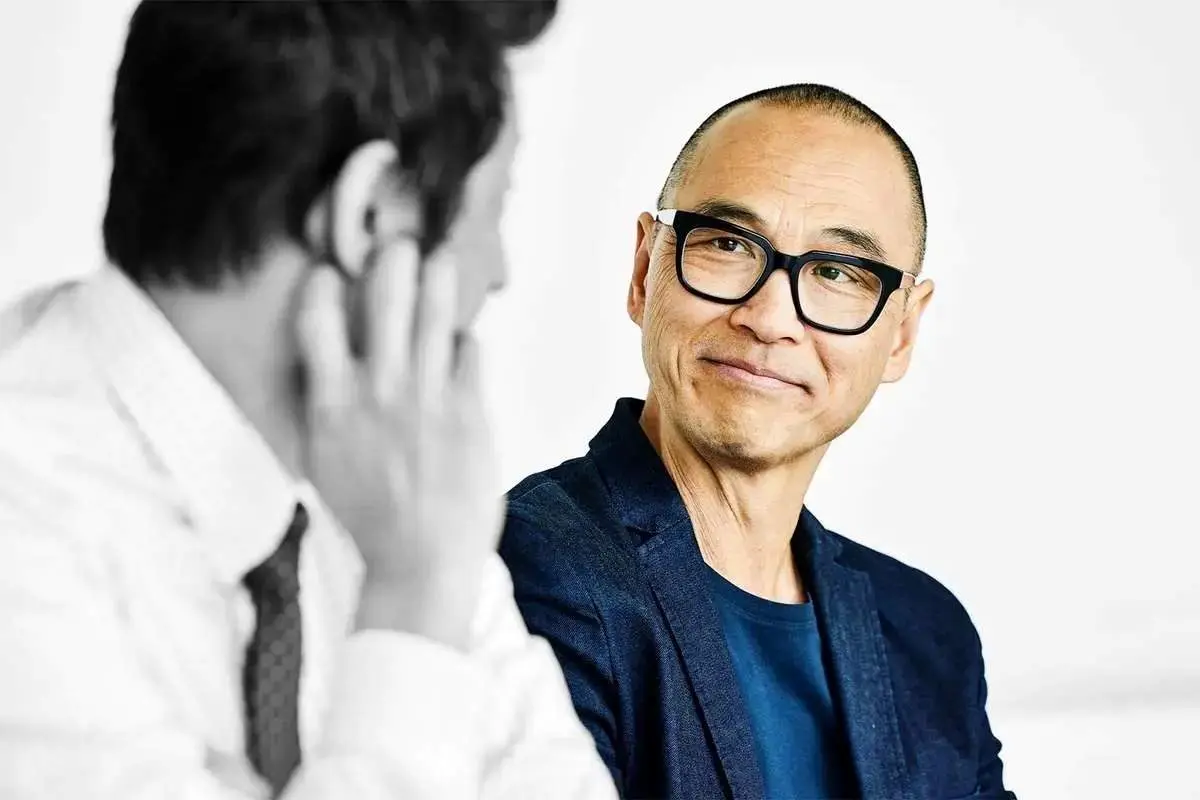 چطور هم‌صحبت خوبی باشیم؟ ۵ واکنش کلیدی در گفتگو

