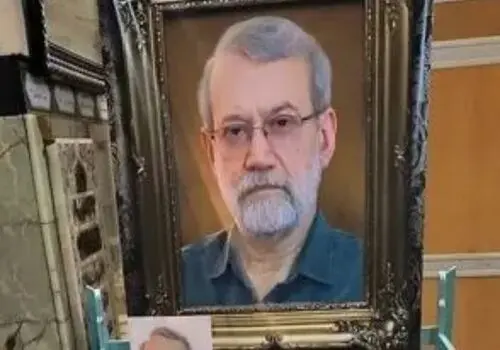 تصویری دیده نشده از شهید دکتر علی لاریجانی همراه با سردار شهید غلامعلی رشید در کوه