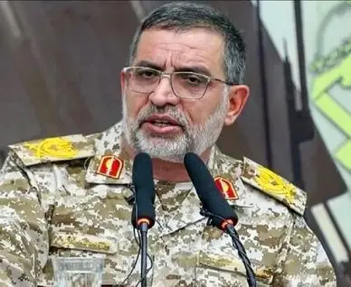 سردار نائینی از حمله به شعب بانک‌های آمریکایی خبر داد