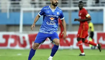 فصل فوتبالی مهاجم استقلالی تمام شد