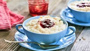 طرز تهیه پودینگ برنج فرانسوی با عطر عصاره وانیل


