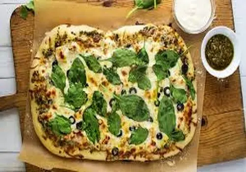 چجوری پیتزا مرغ و اسفناج درست کنیم؟
