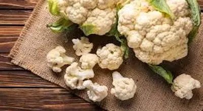 ۹ خاصیت شگفت انگیز گل کلم برای پاکسازی کبد و درخشش پوست!
