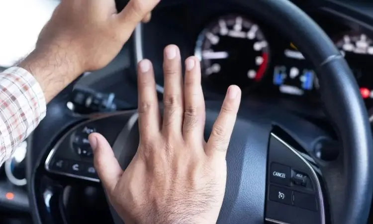 حقوق سی میلیونی بابت بوق زدن! + فیلم