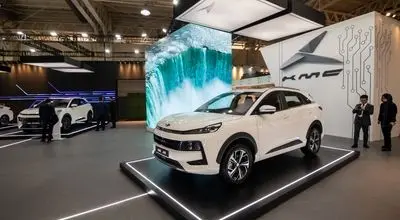 فروش خودرو وارداتی کرمان موتور از فردا - ۷ دی ۱۴۰۴