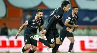 بازی مدافعان پرسپولیس تفاوت زیادی با نام و ادعایشان دارد/ فقط باکیچ می‌توانست آن توپ راگل کند