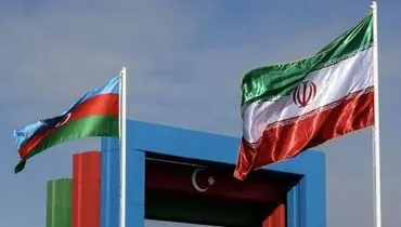 لحظه شعرخوانی پزشکیان به زبان ترکی در همایش تجاری ایران و آذربایجان + فیلم